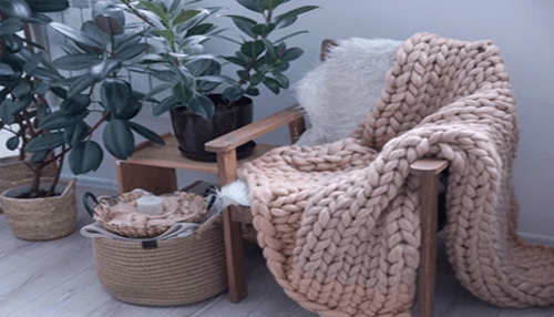 Knit blankets