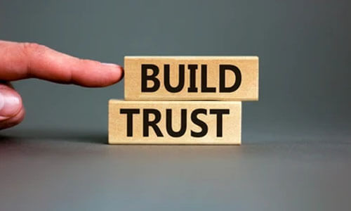 Builds trust and loyalty in markets blogging
