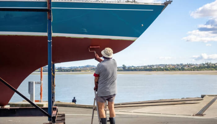 Types & methods of boat antifouling best marine paint