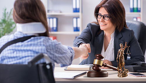 4 Reasons for Hiring Workers' Compensation Attorney